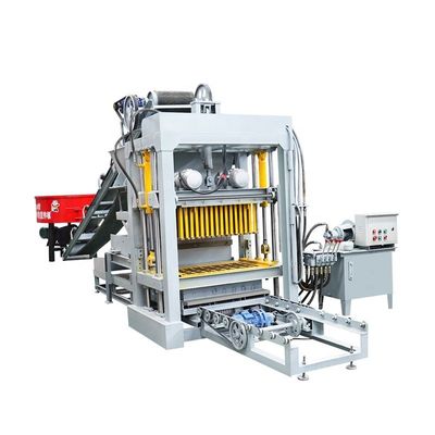 75KN Vibration Interlock Mud Brick Making Machine voor holle bakstenen op verzoek van de klant