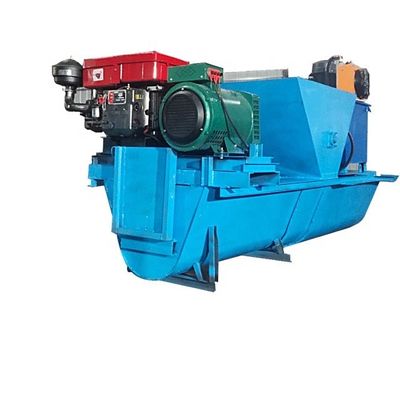 Zelfrijdende U-vormige watercementgraafvormende machine voor het bekleden van kanaalbeton