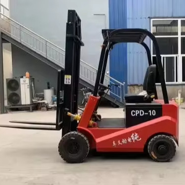 Elektrische pallettruck met een hefhoogte van 3 m en een vorklengte van 1070 mm