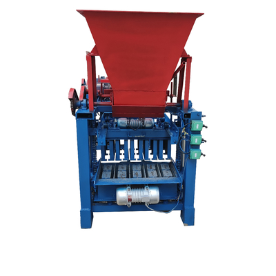 Machine voor het maken van steenblokken Automatische holle cementconcrete plastic bakstenenblokkenmachine