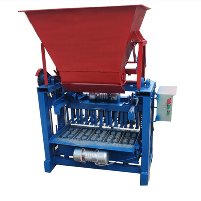 QT10-15 Volledig automatische cementbakkermachine in Ghana voor 400*120*200 mm bakstenen