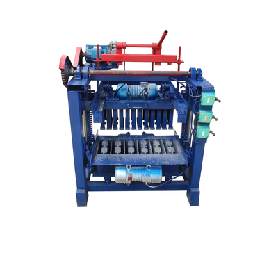 Volledig automatische beton cement paving stock blok baksteen maken machine in het Midden-Oosten