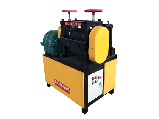 Efficiënt rechtzetten 4-25mm Diameter Bars met deze Steel Bar Straightening Machine
