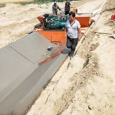 Gepersonaliseerde U-vormige betonkanaalbekledingsmachine voor de bouw en landbouwgracht