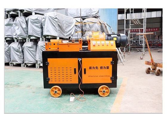 Machine voor het maken van schroeven van stalen staven met een draad van stalen balken 1050*700*1100MM 3-380V 50HZ