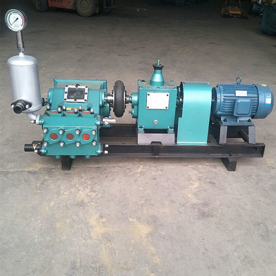 Hoogbelastingsmoment 560 kg Driecilinder-reciprocatieve enkelwerkende zuigerpomp Bw 150 modderpomp