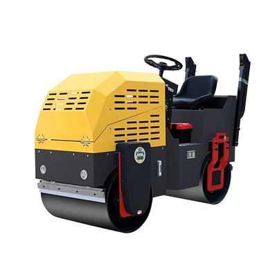 Benzine en diesel lopen achter een wegroller voor compacte bouw in de Filippijnen