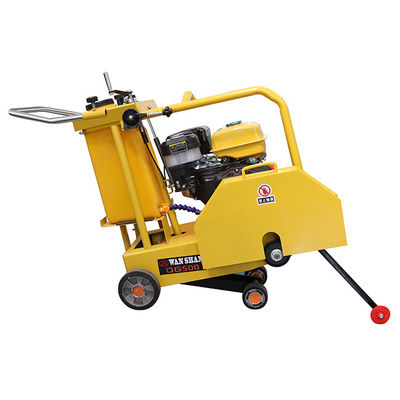 Machine voor het snijden van vloeren met geluidsreductie en maximale snijdiepte 120-400 mm