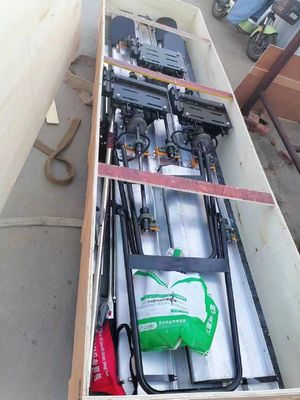 1.2kw Cement Push-pull Smoothing Floor Vibration Ruler met aangepaste hydraulische pomp