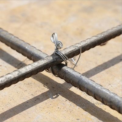 12V 4500mAh Elektric Rebar Tier Binding Gun met 2pcs Battery en 1pcs Binding Wire Kit