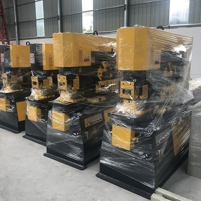 90 kN lange levensduur Hydraulische pons- en scheermachine voor mechanische stalen platen