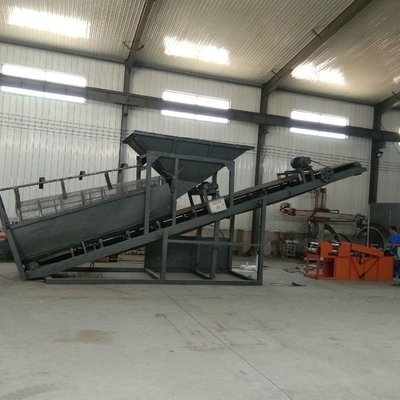 Drielagige trillingssandscheiding voor de scheiding van stedelijk afval in landbouwbedrijven