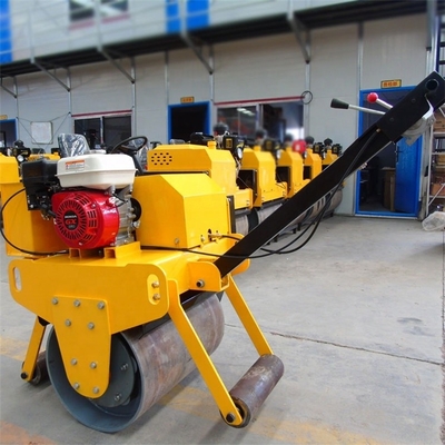 Ontwerp 20KN*2 Exciting Force Hand Road Roller Compactor voor verbeterde wegbouw