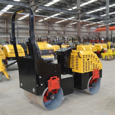 High Power Engine 600kg Double Wheel Vibratory Roller voor wandelen achter de weg compactering